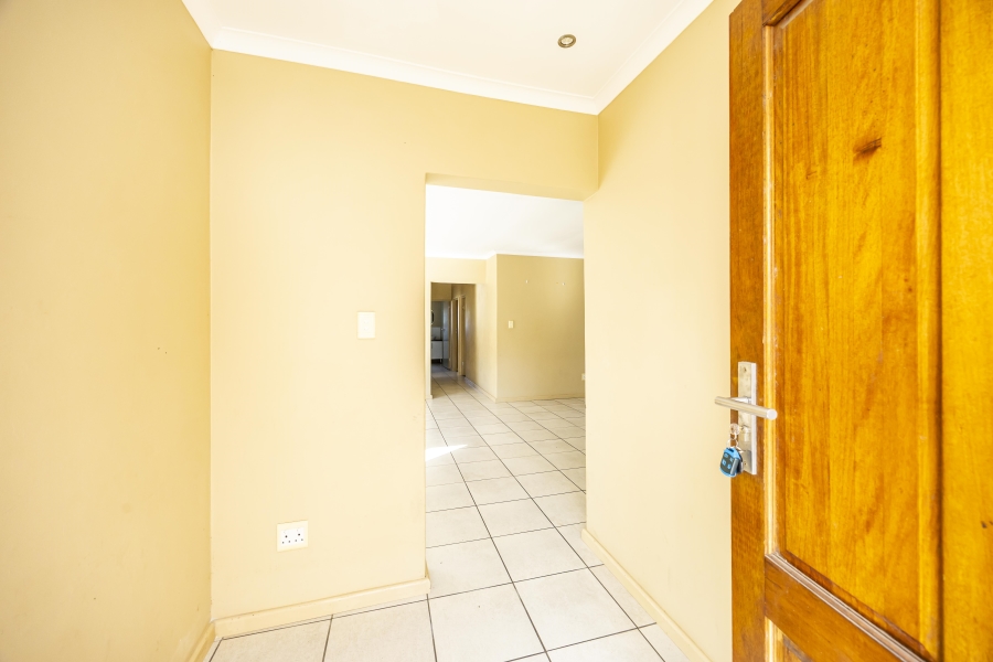 4 Bedroom Property for Sale in Cambridge West Eastern Cape